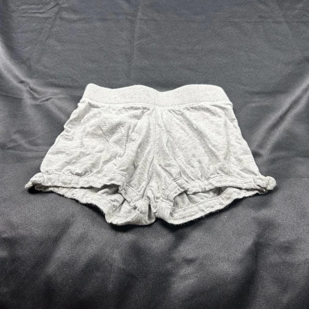 OshKosh B'gosh Girls Gray Elastic Waist Shorts Size 5T Casual Kids Shorts